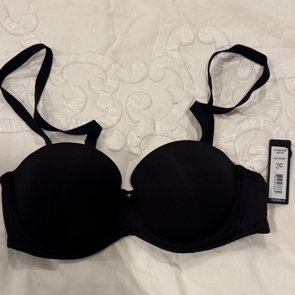 Elegant Black Strapless Bra